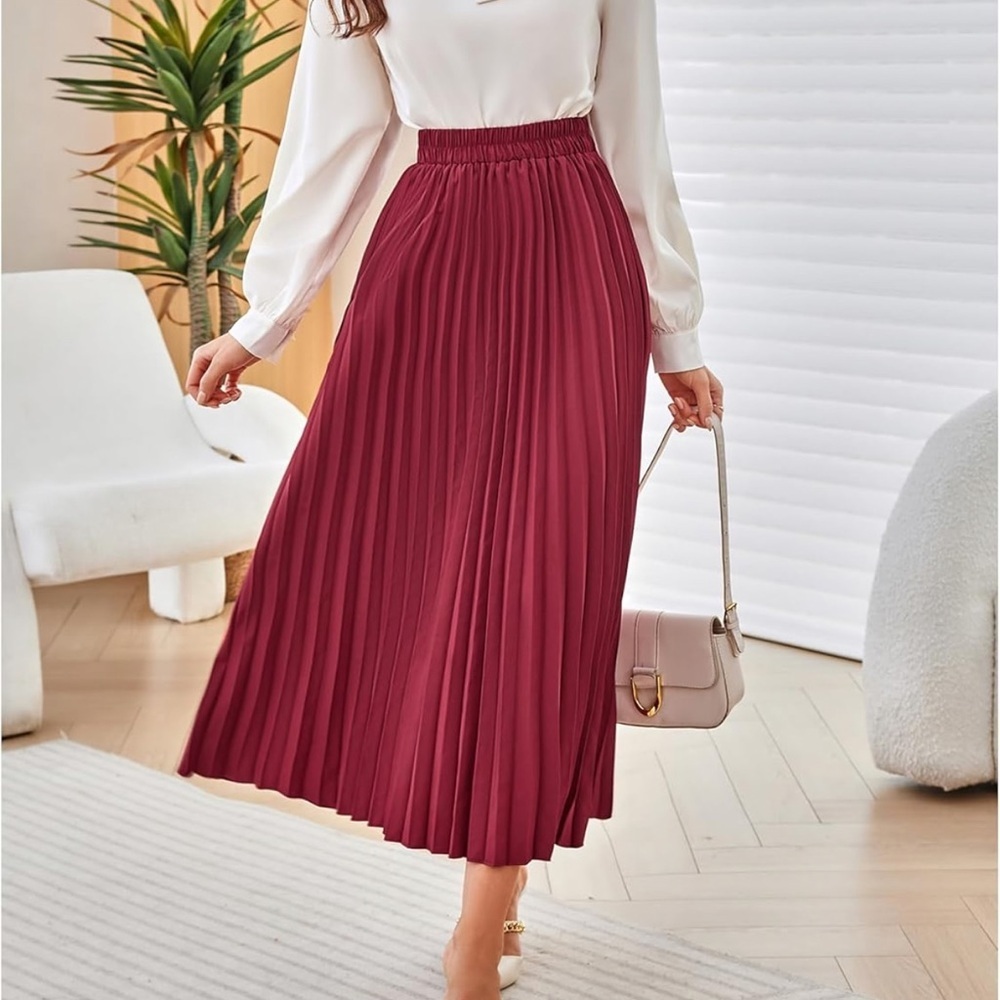 SZ S Chic Burgundy Pleated Ankle Length Skirt with Elastic Waistband